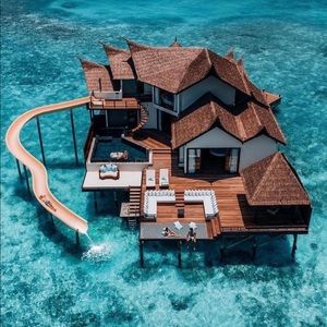 Meet your Posher, Nicholas